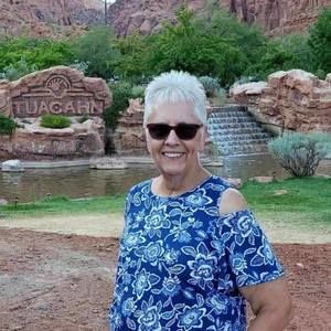 Meet your Posher, Cathie